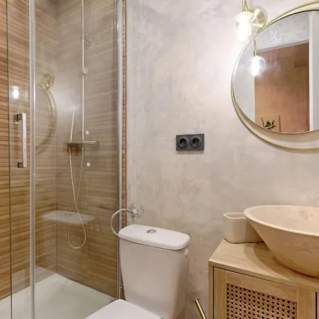 Charonne/voltaire : Cosy 4p Appartamento
